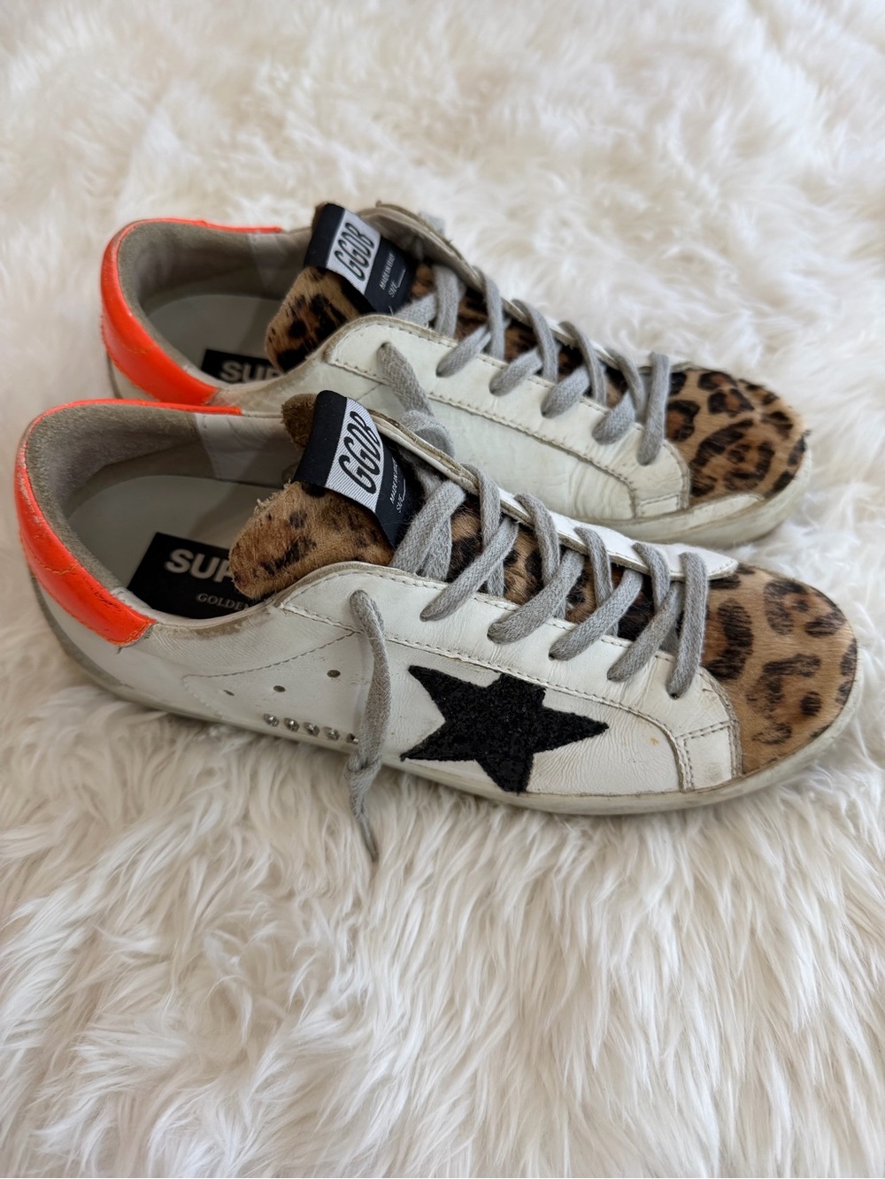 Golden Goose Deluxe Brand Superstar
Sneakers - Size 37 US 7-